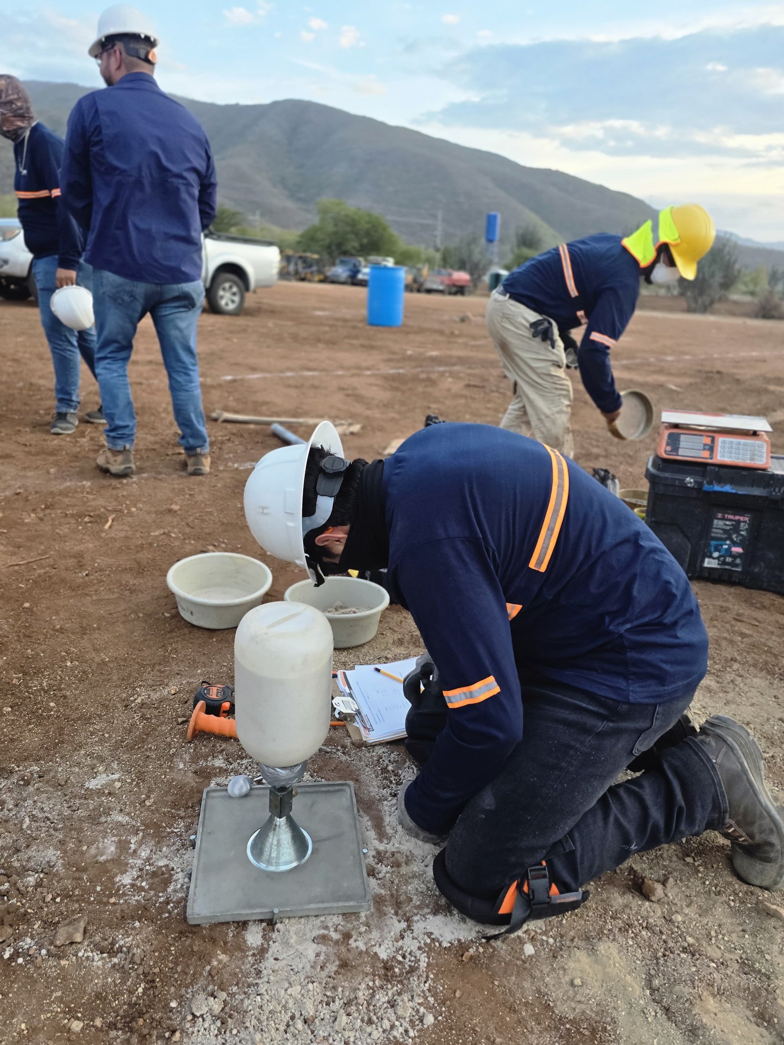 Personal capacitado en campo